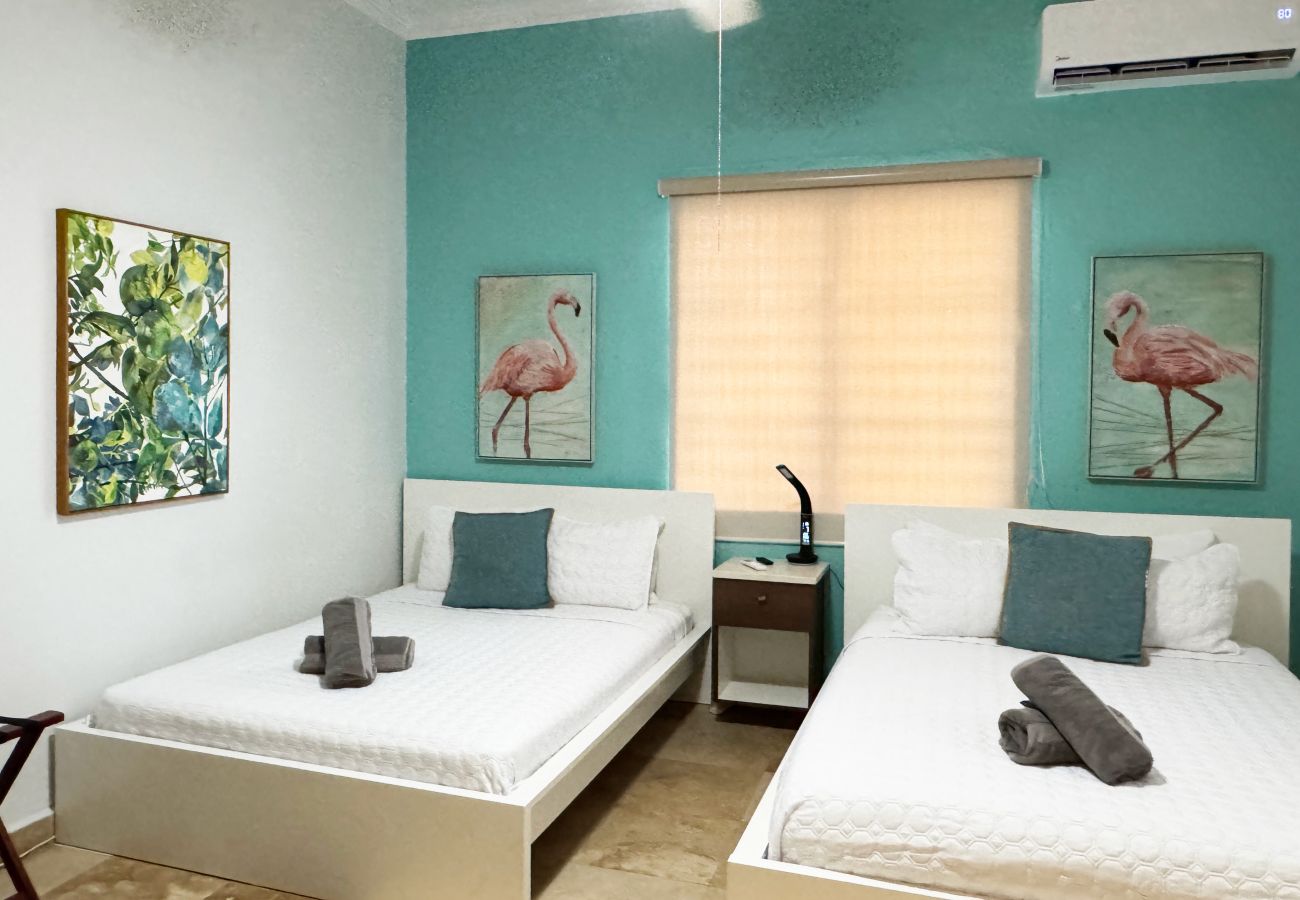Apartamento en San Juan - Condado Group Stay | Large 4-BR Near Everything