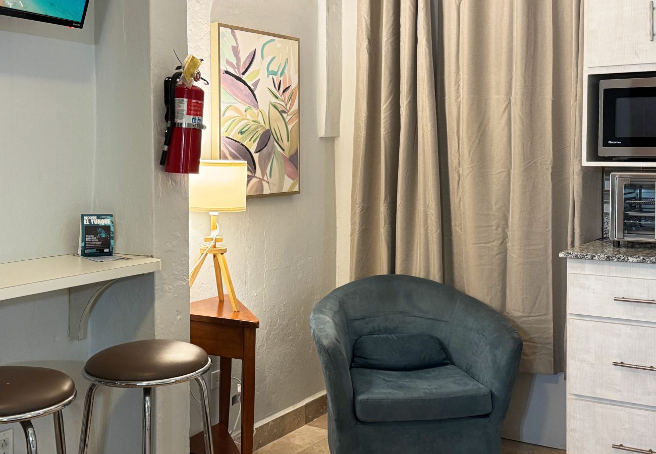 Apartamento en San Juan - Condado Group Stay | Large 4-BR Near Everything