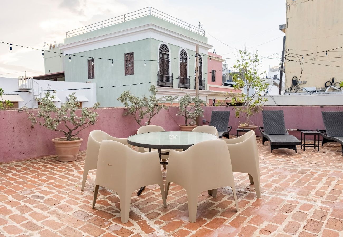 Apartamento en San Juan - Center of Old San Juan with Rooftop Garden 