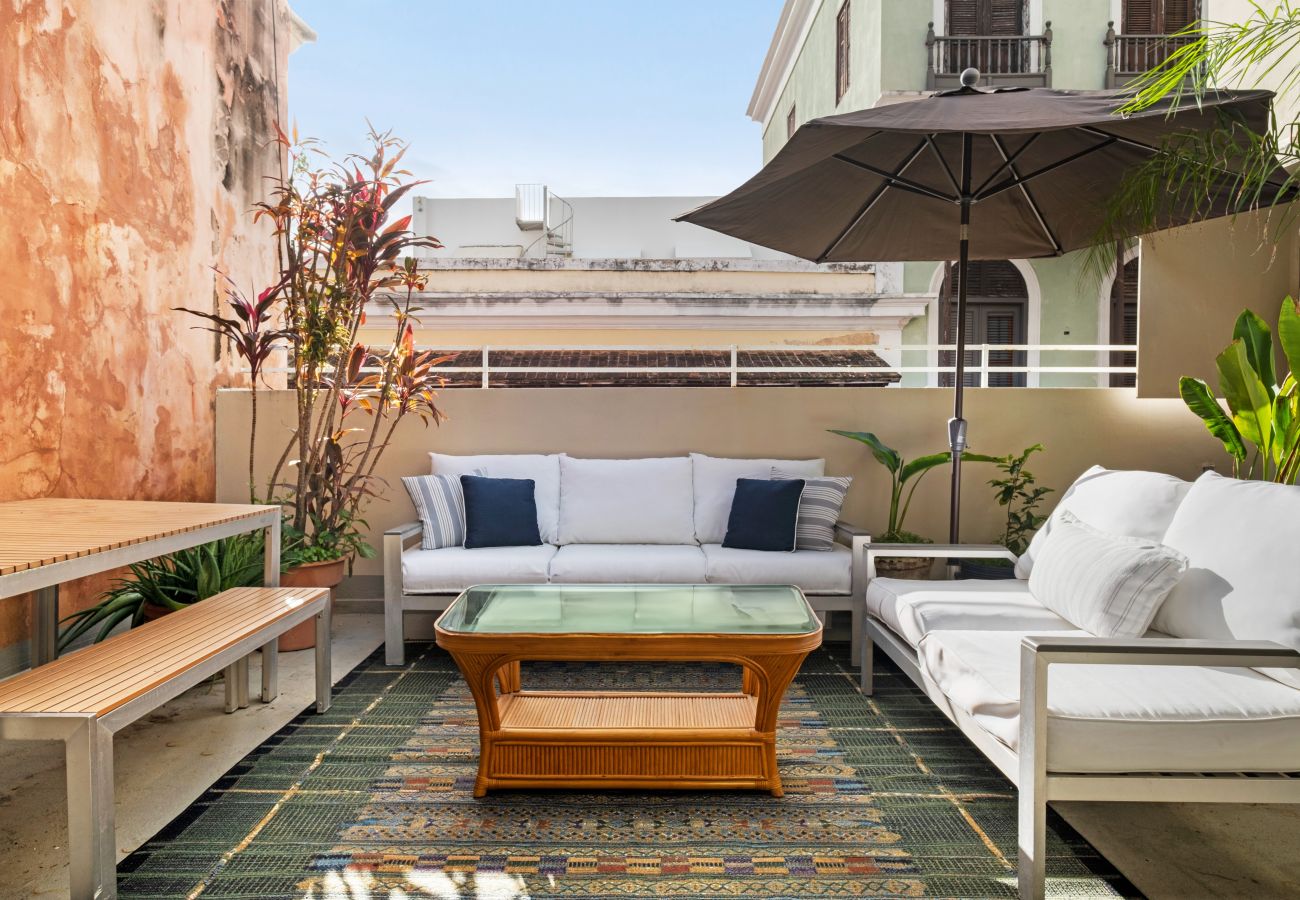 Casa en San Juan - Tizol Historic Building: 8BR in Old San Juan