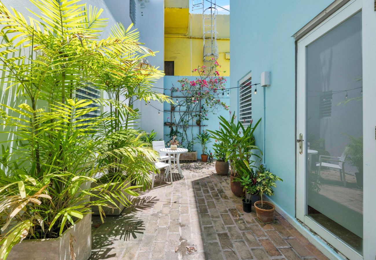 Apartamento en San Juan - 2H cerca de la playa y el Viejo San Juan • Patio