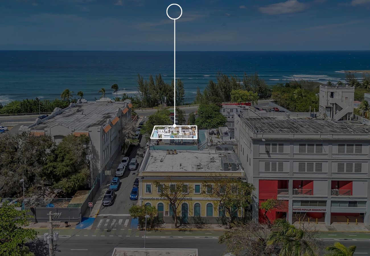 Apartamento en San Juan - Boho Oasis by the Beach