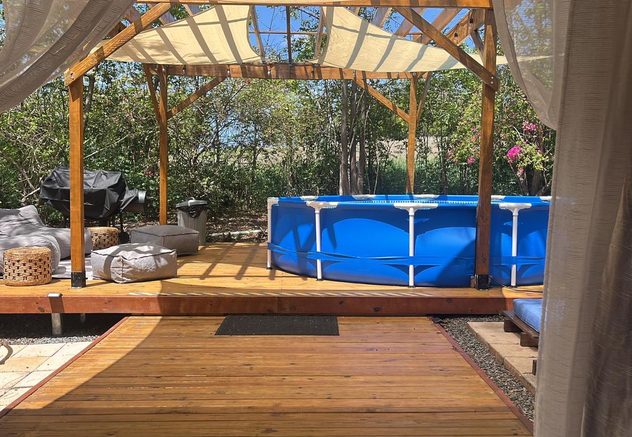 Cabaña en Cabo Rojo - Cabaña Rústica en el Corazón de los Campos de Pitahaya