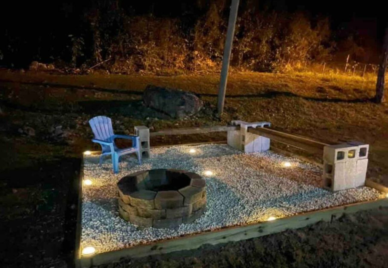 Casa en Vega Baja - Hacienda M&B · Perfecta para Grupos, con Piscina y Patio Espacioso