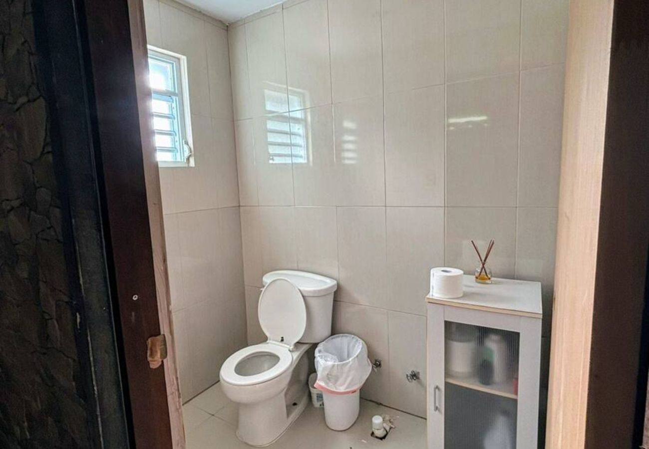 Casa en Vega Baja - Hacienda M&B · Perfecta para Grupos, con Piscina y Patio Espacioso