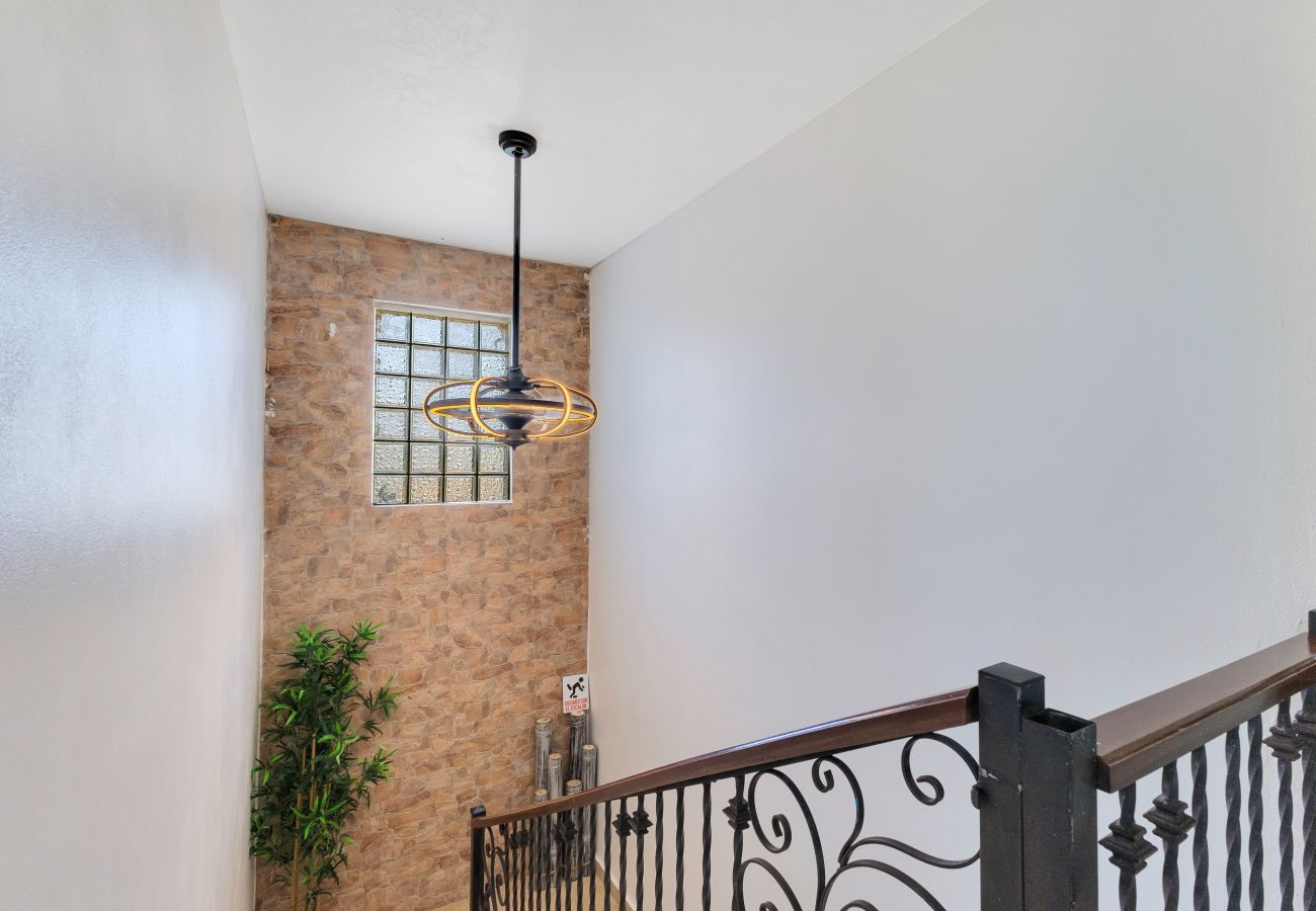 Casa en Vega Baja - Hacienda M&B · Perfecta para Grupos, con Piscina y Patio Espacioso