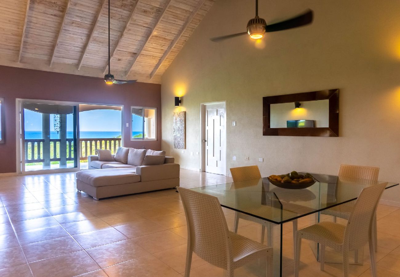 Casa en White House - Spacious 4-Bedroom Penthouse | Stunning sea views! 