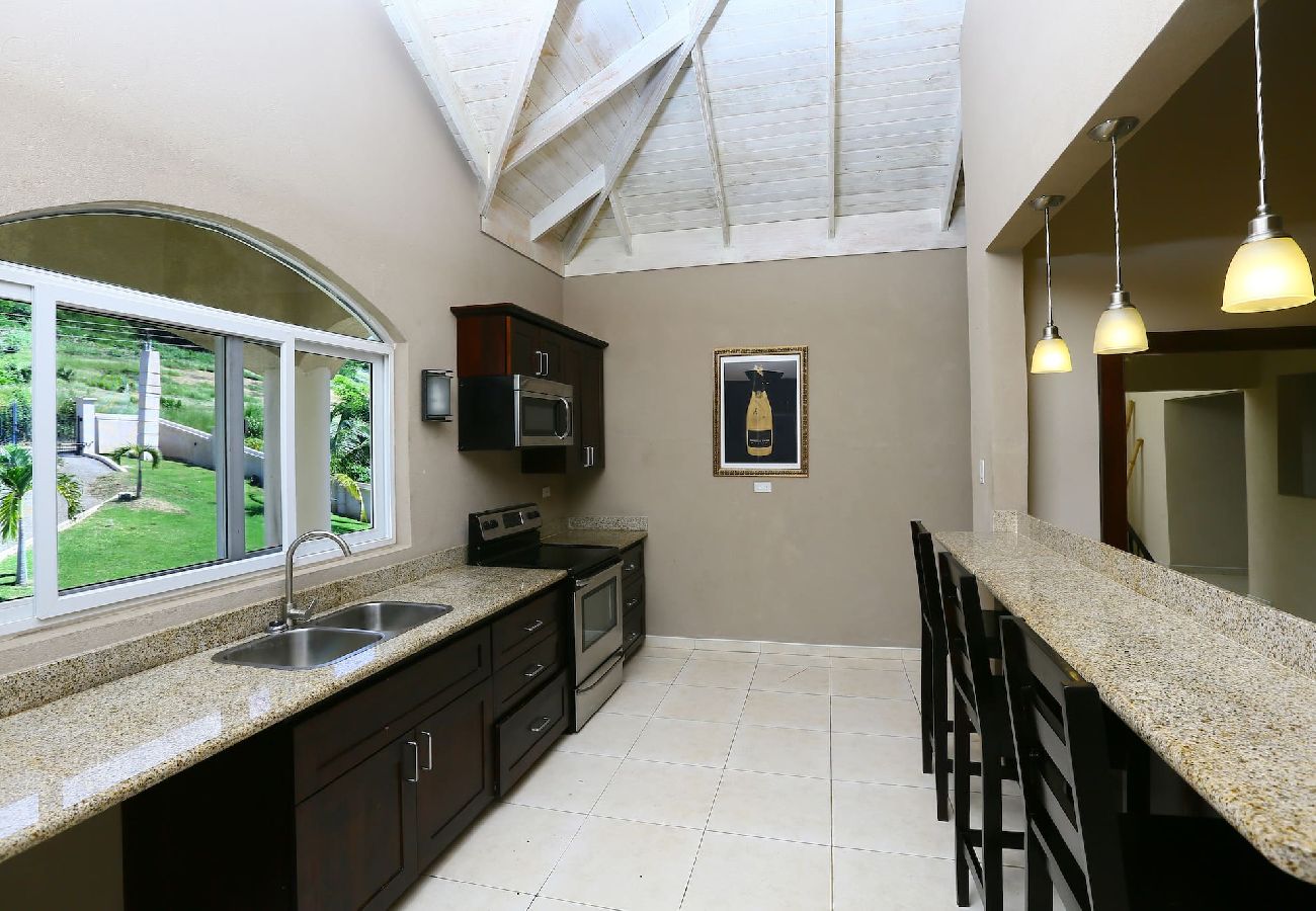 Casa en White House - Spacious 4-Bedroom Penthouse | Stunning sea views! 