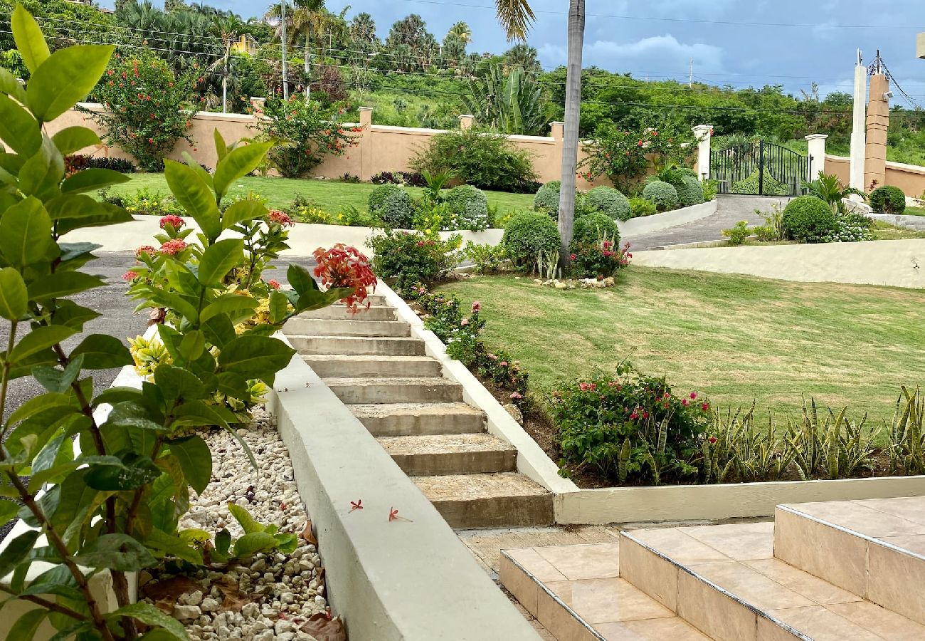 Casa en White House - Spacious 4-Bedroom Penthouse | Stunning sea views! 