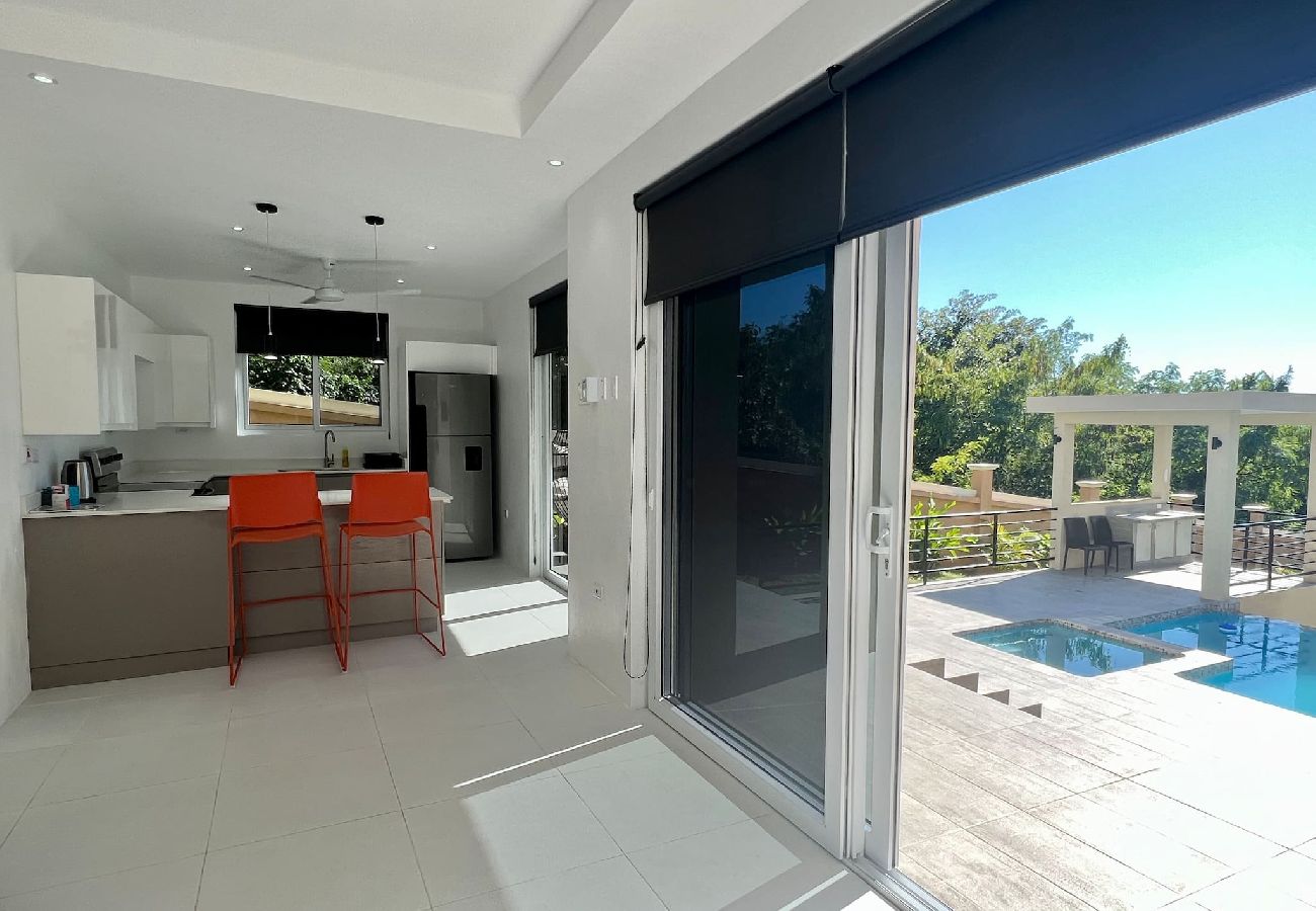 Apartamento en White House - The Indianna ~ Luxury Pool & Spa 