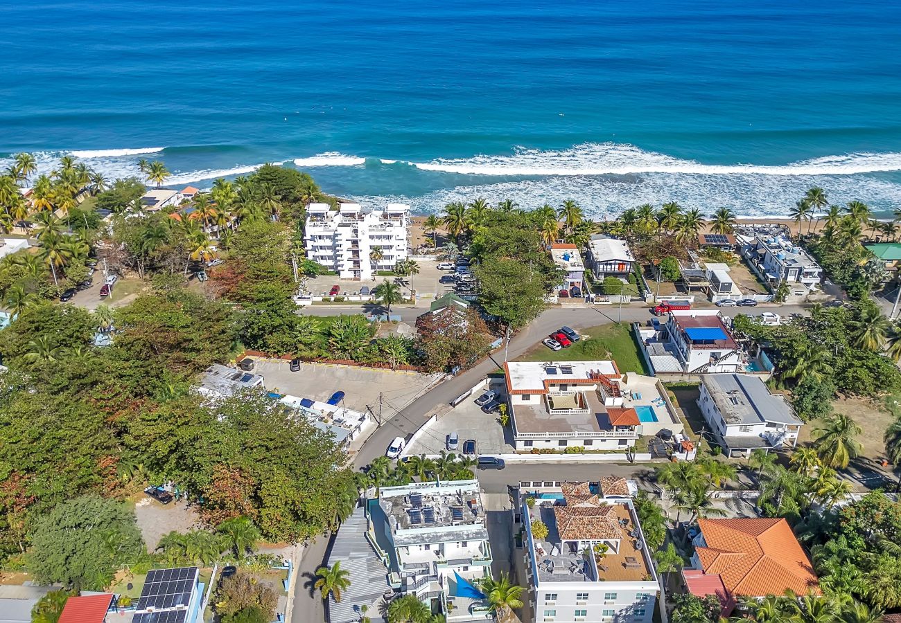 Estudio en Rincon - Sandy Beach Studio • Private Terrace & Parking • Walk to Surf