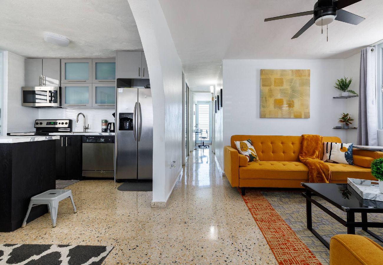 Casa en Ceiba - Stylish 3 Bed/2Bath with Pool & Solar Panels 