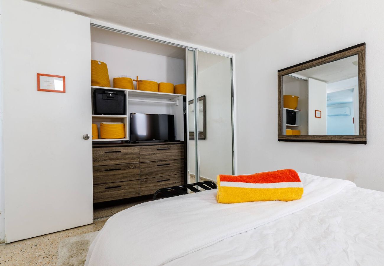 Casa en Ceiba - Stylish 3 Bed/2Bath with Pool & Solar Panels 