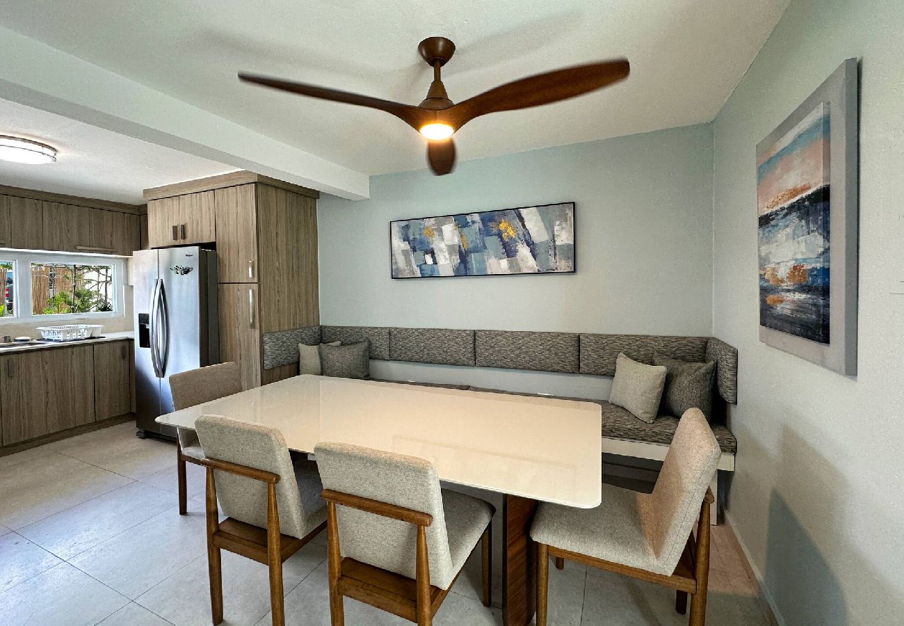 Casa en San Juan - Condado Laguna Villa 1 | Spa | 6 Bd 3Ba Generator 