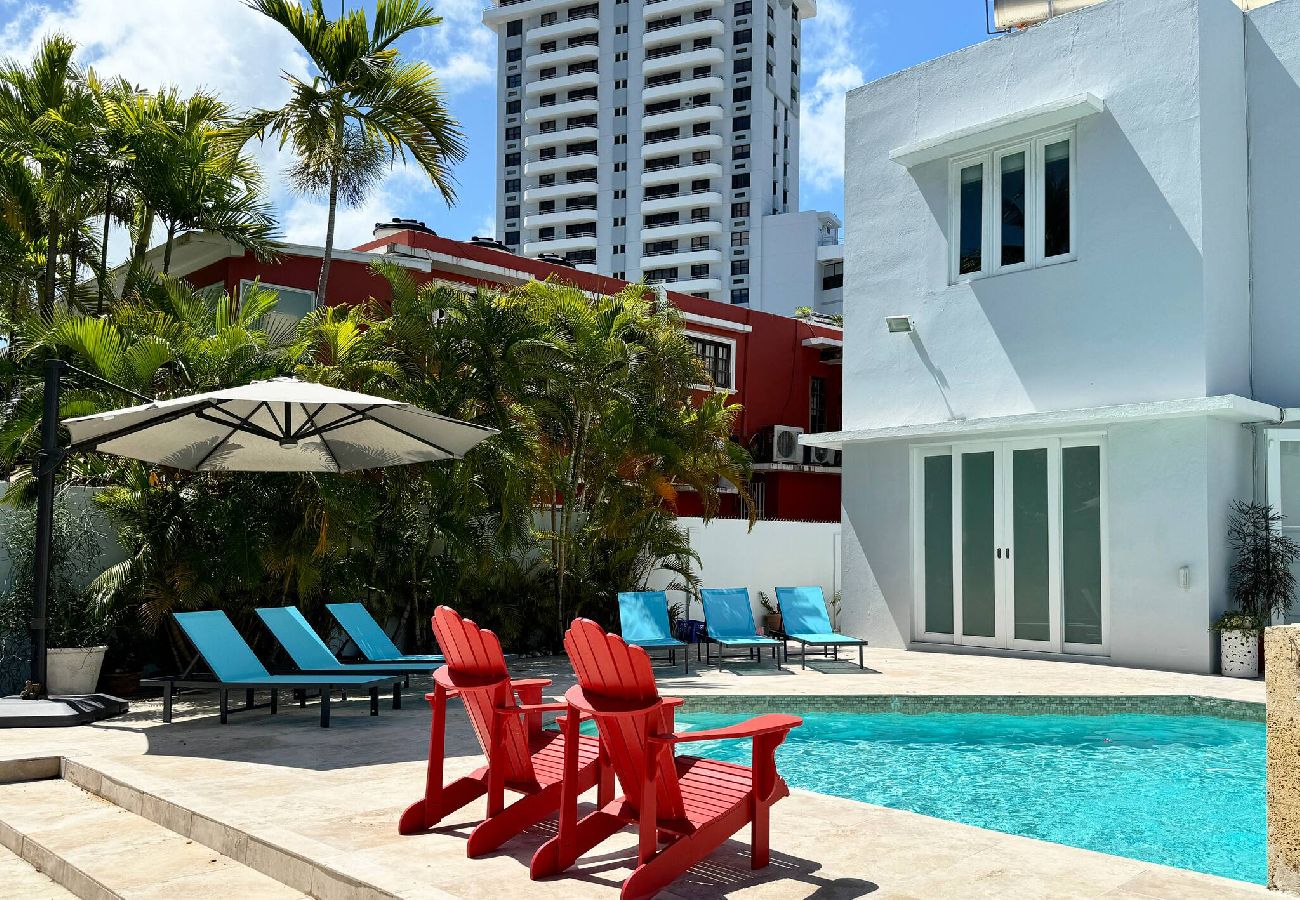 Casa en San Juan - Condado Laguna Villa w/Pool 5 Bd 3 Ba - Generator 