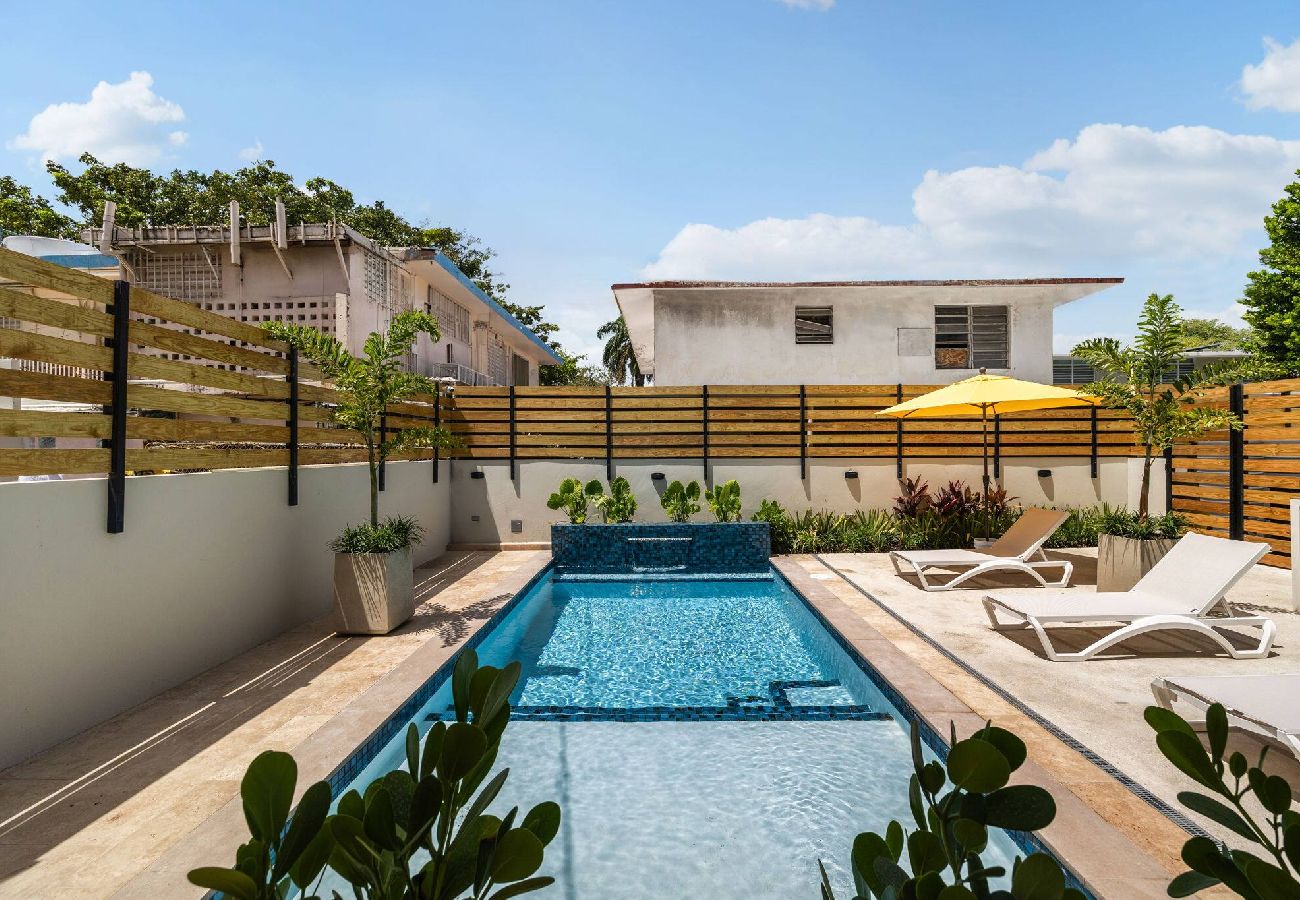 Apartamento en Carolina - Ocean View PR | Oceanfront Villa 