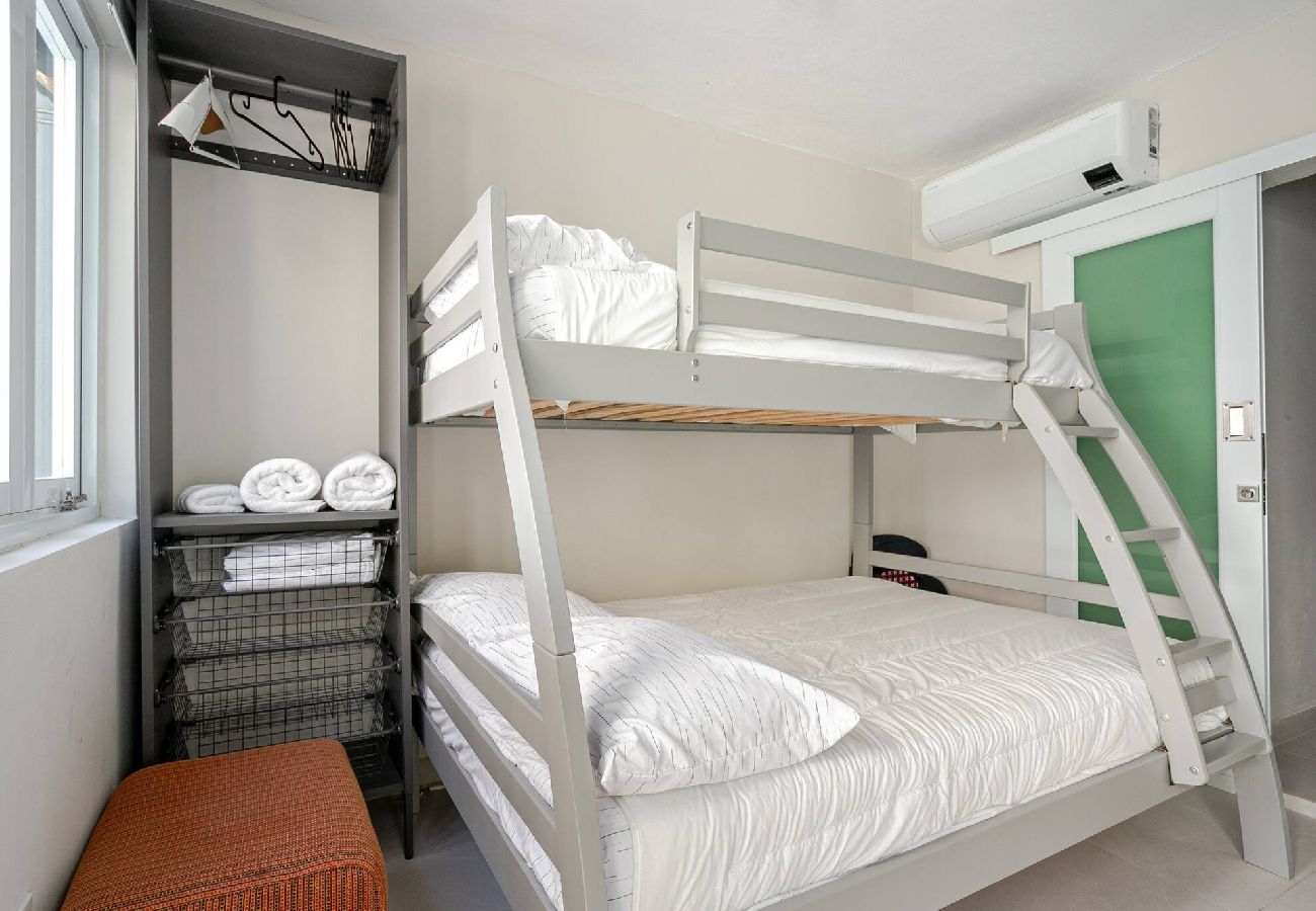 Casa en San Juan - -