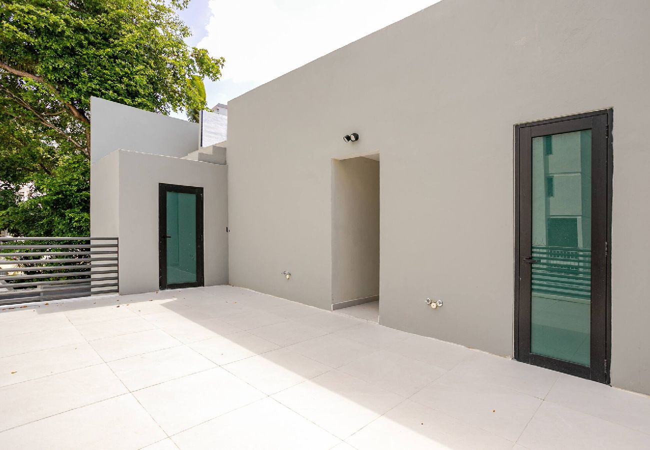 Casa en San Juan - -