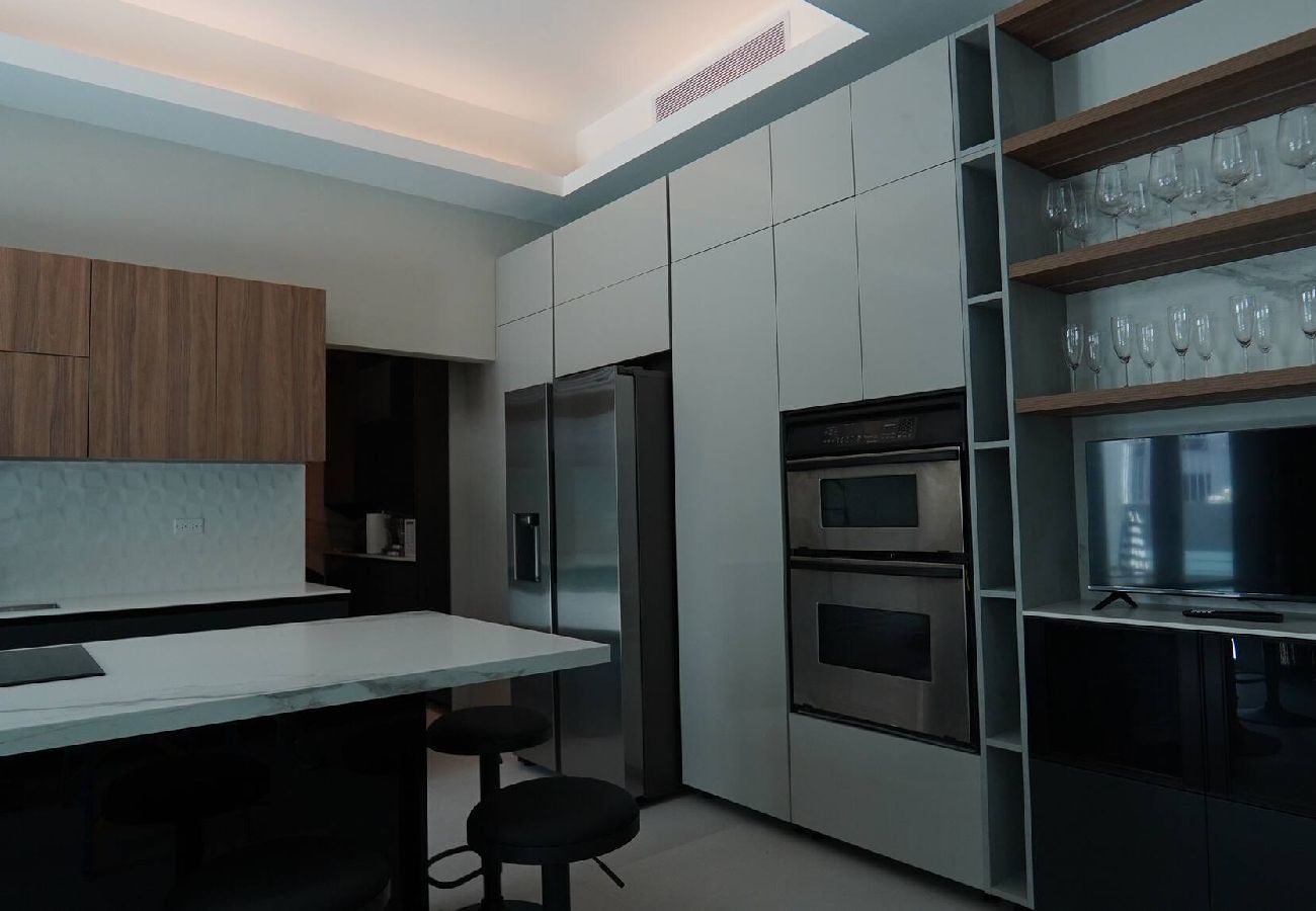Casa en San Juan - -