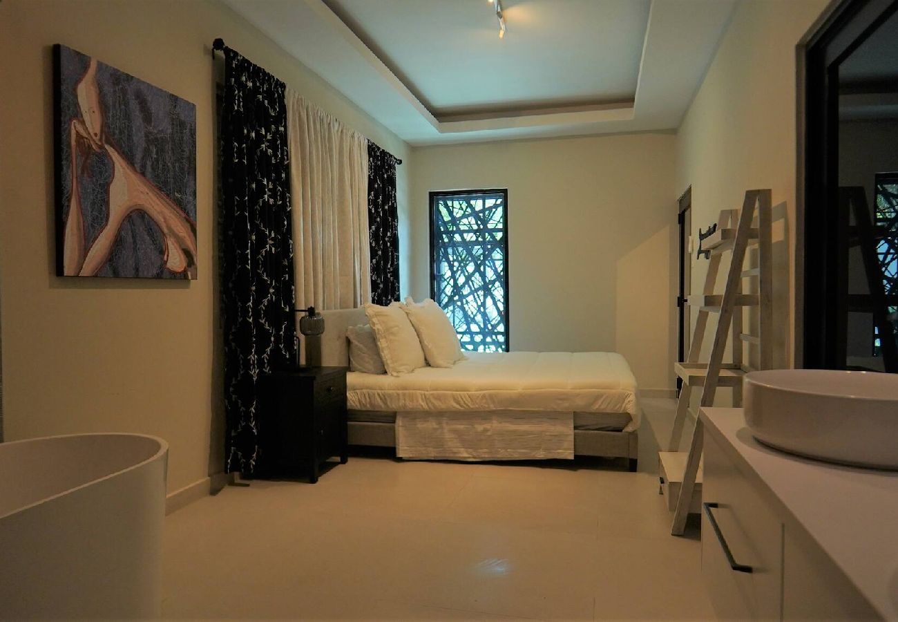 Casa en San Juan - -