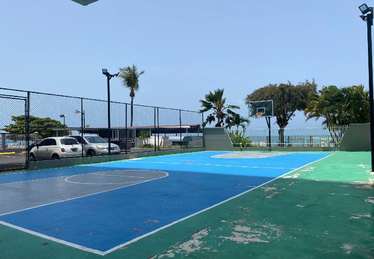 Apartamento en Luquillo - Amazing sunset/ ocean view beachfront studio 