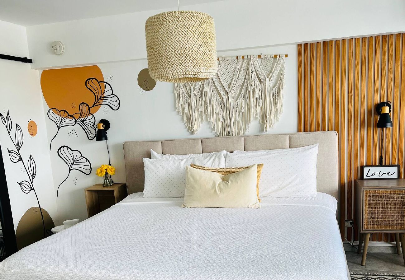 Residencial en Fajardo - Oceanfront Oasis: Panoramic Views & Marina Access 