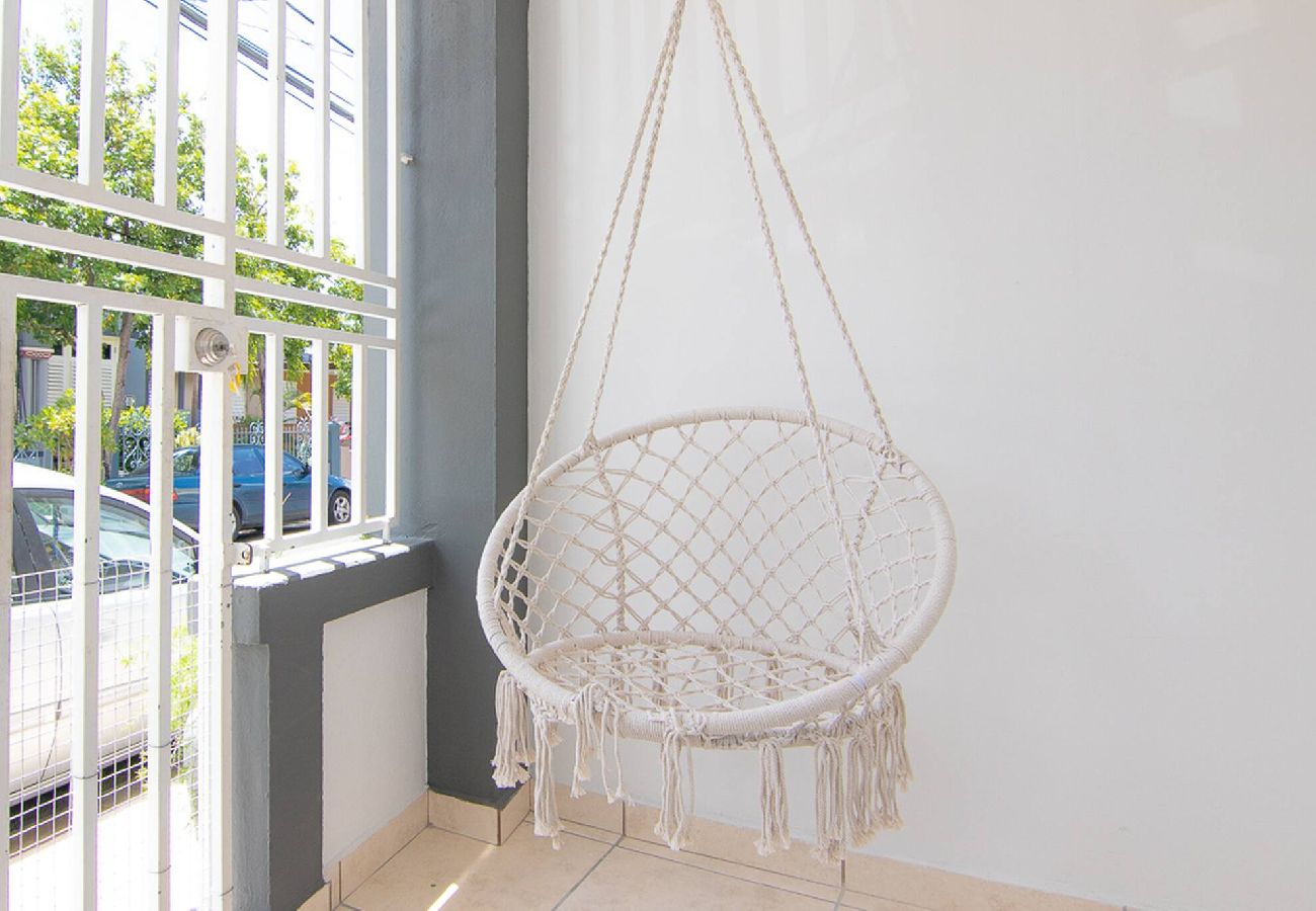 Apartamento en San Juan - Beautiful 2 Bedroom in Miramar! 