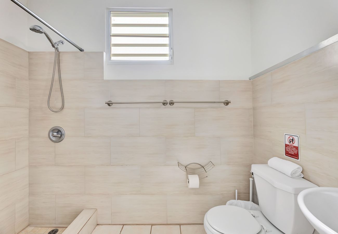 Apartamento en San Juan - Centric, Spacious, Stylish Miramar Unit, Sleeps 4 