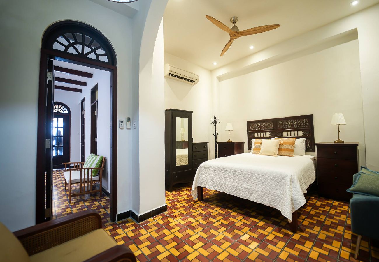 Apartamento en San Juan - Old San Juan Colonial Gem 