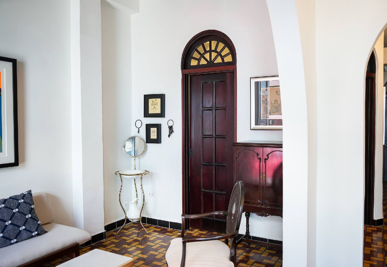 Apartamento en San Juan - Old San Juan Colonial Gem 