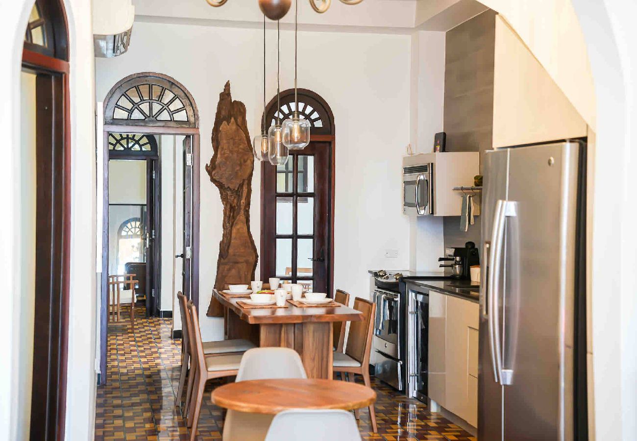 Apartamento en San Juan - Old San Juan Colonial Gem 