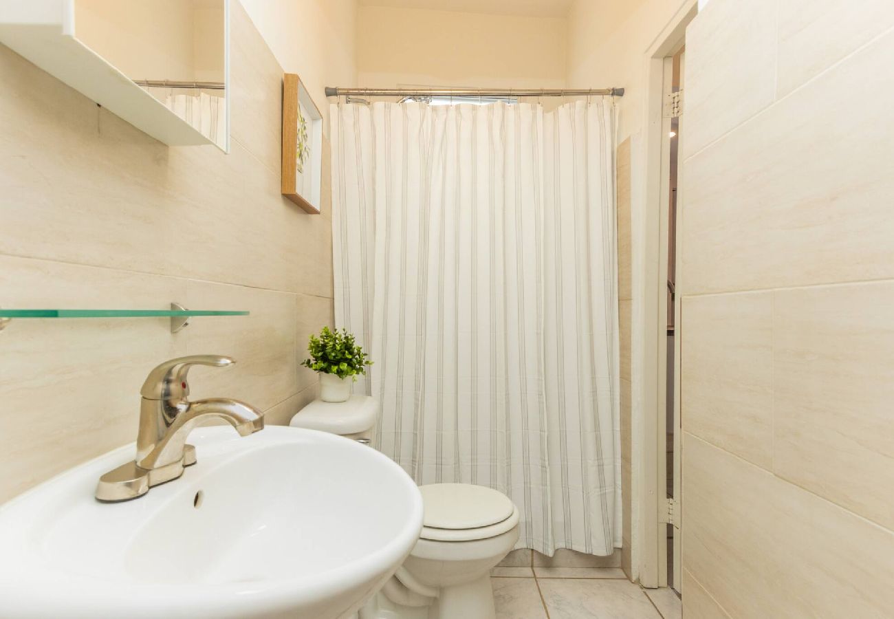 Apartamento en San Juan - Centric Cozy Studio In The Heart of Miramar 