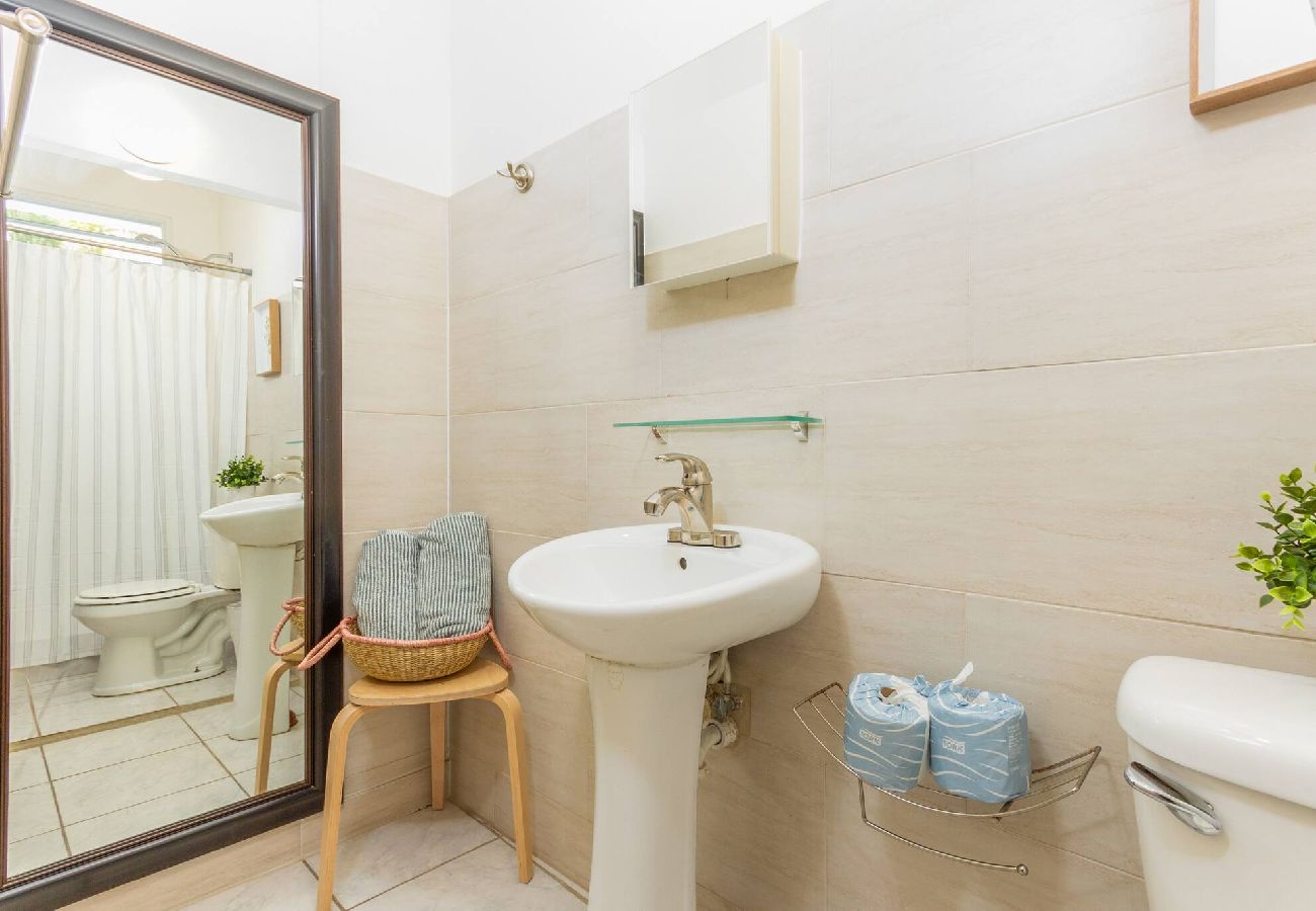 Apartamento en San Juan - Centric Cozy Studio In The Heart of Miramar 