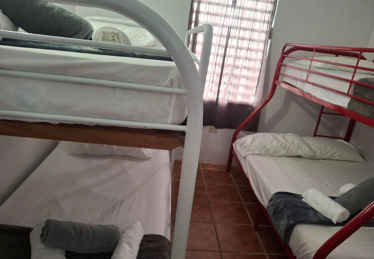 Apartamento en Vega Baja - Spacious 2BR Apartment w Pool Access Sleeps 10