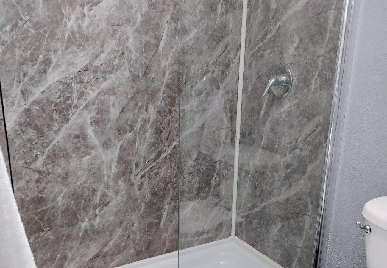 Apartamento en Vega Baja - Charming 1-Bedroom Beach Apartment for 4