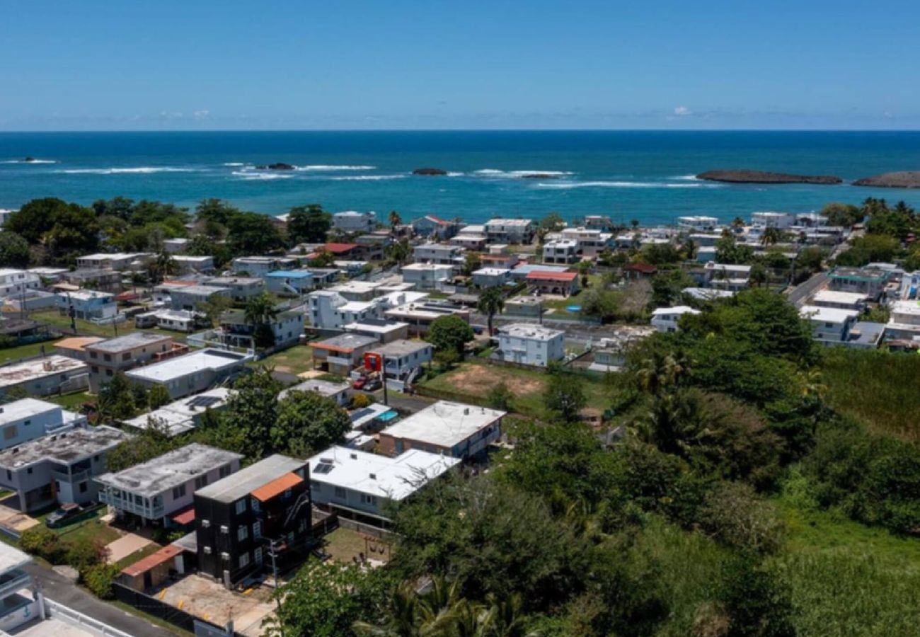 Apartamento en Vega Baja - Charming 1-Bedroom Beach Apartment for 4