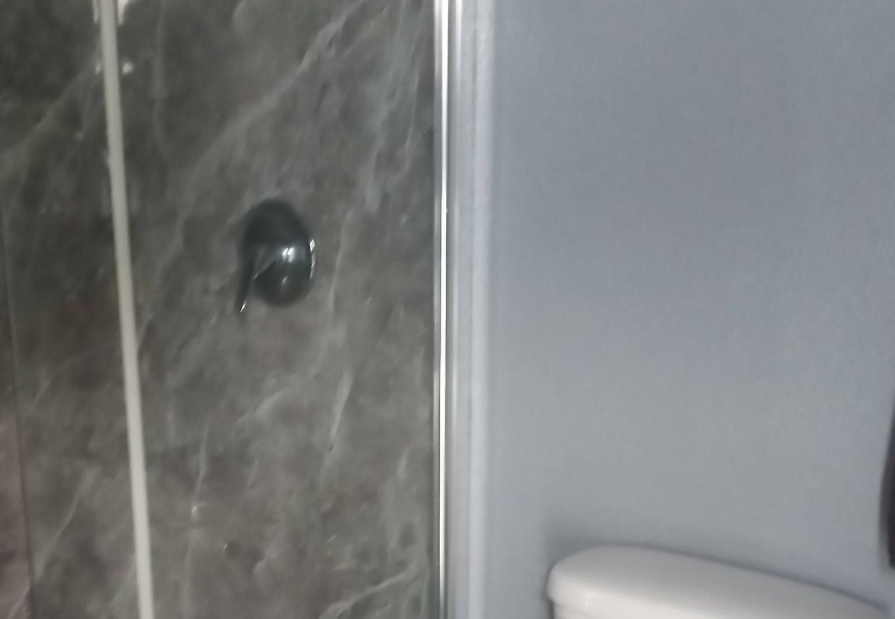 Apartamento en Vega Baja - Charming 1-Bedroom Beach Apartment for 4