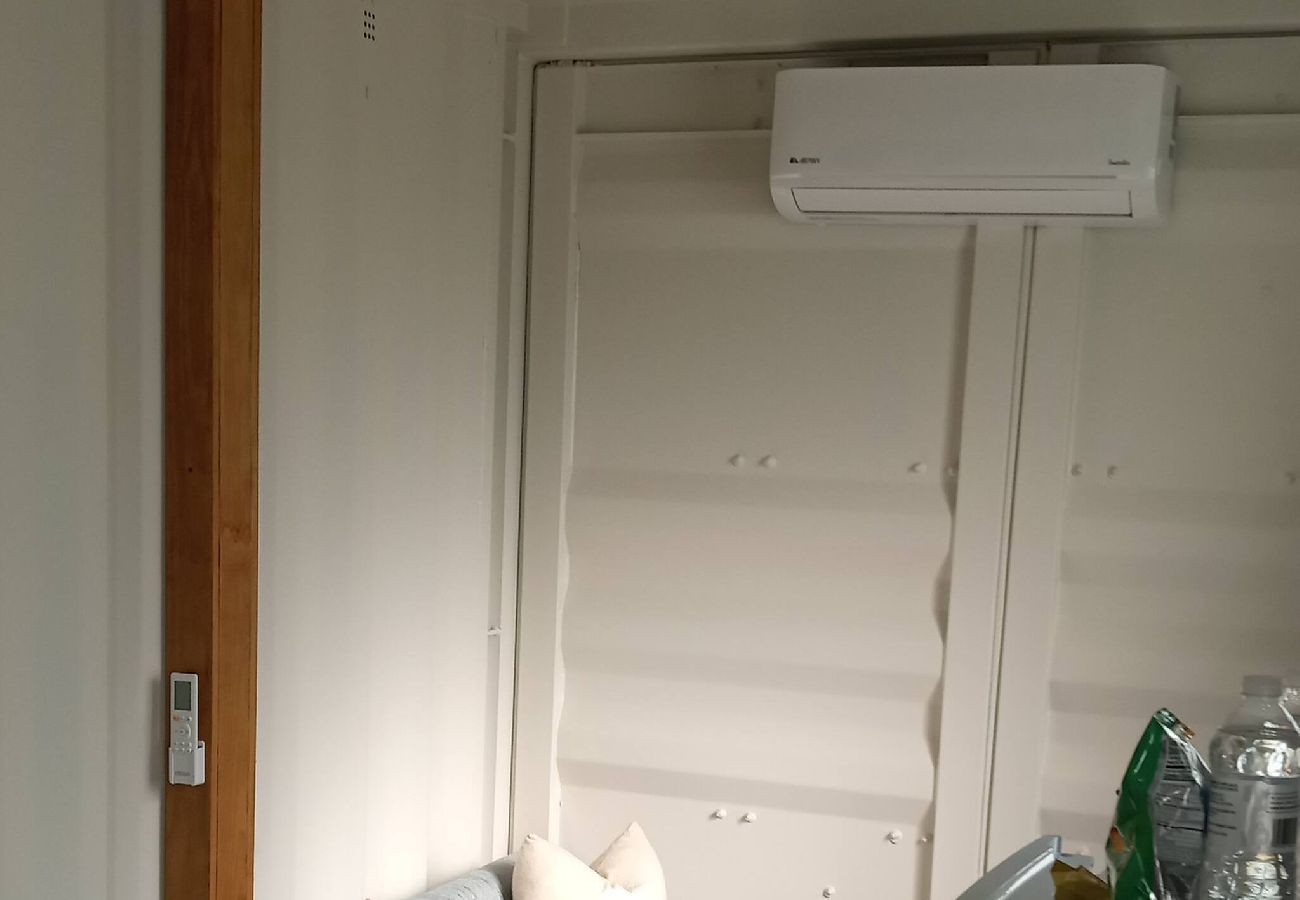 Apartamento en Vega Baja - Comfortable 1BR Beachside Apartment – Sleeps 4