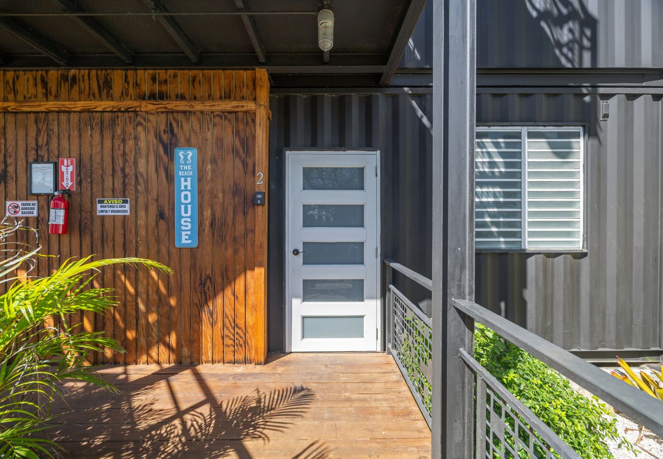 Apartamento en Vega Baja - Comfortable 1BR Beachside Apartment – Sleeps 4