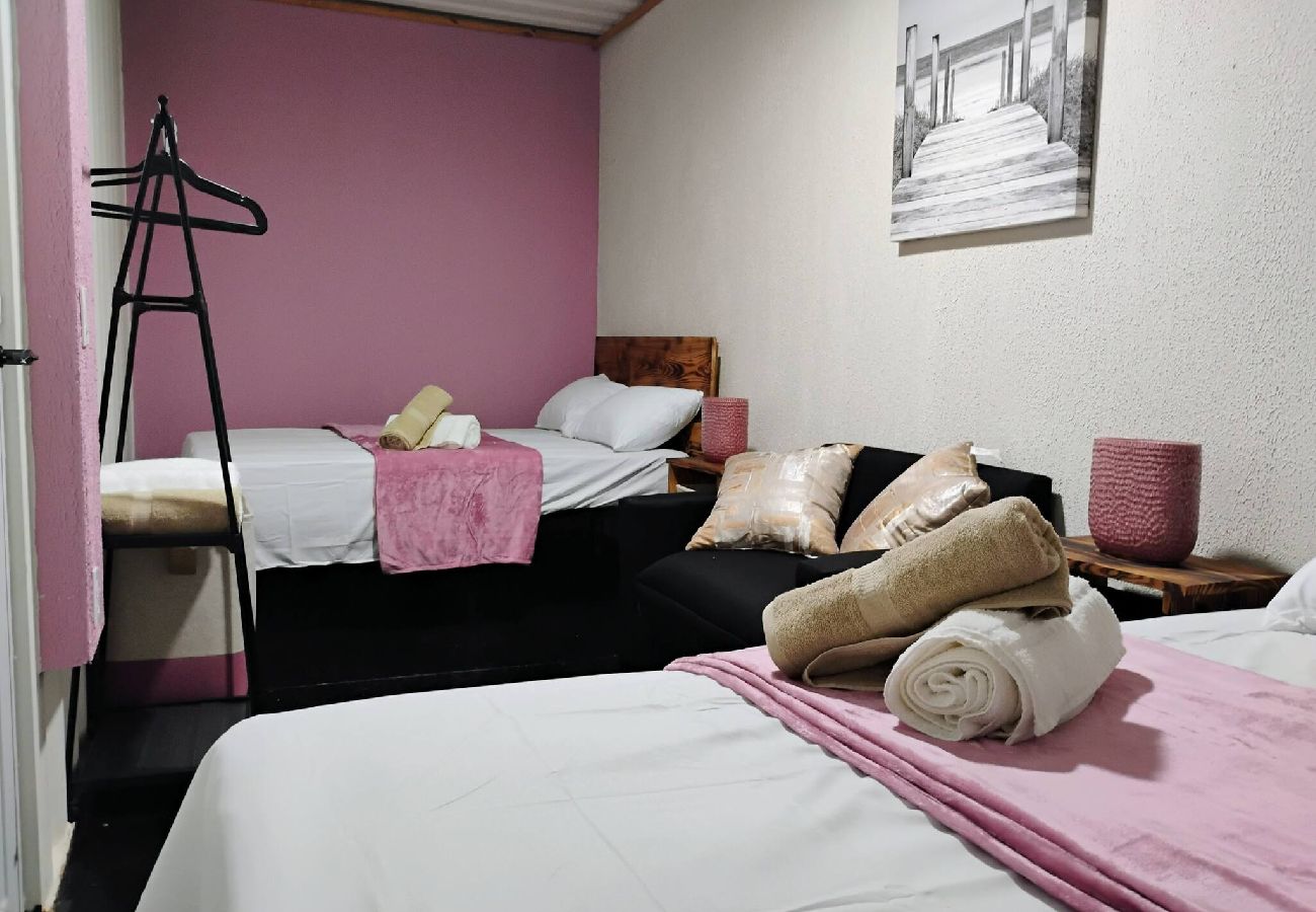 Apartamento en Vega Baja - Cozy 1BR Apartment with Private Entrance