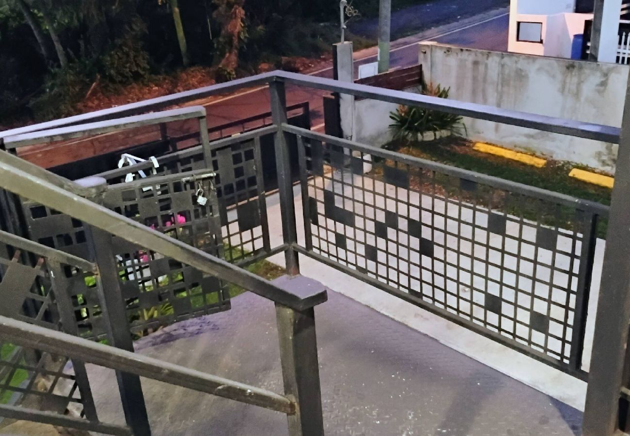 Apartamento en Vega Baja - Cozy 1BR Apartment with Private Entrance