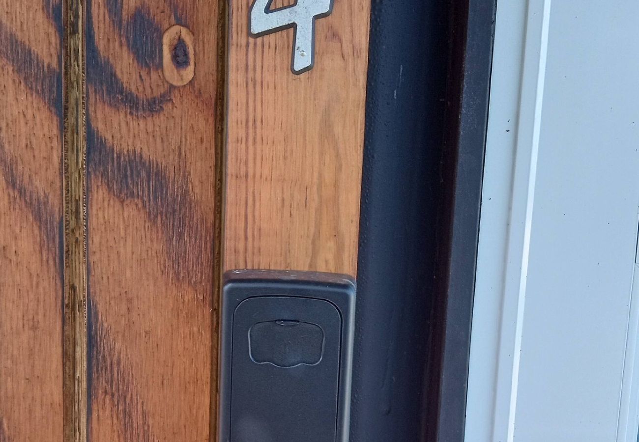 Apartamento en Vega Baja - Cozy 1BR Apartment with Private Entrance