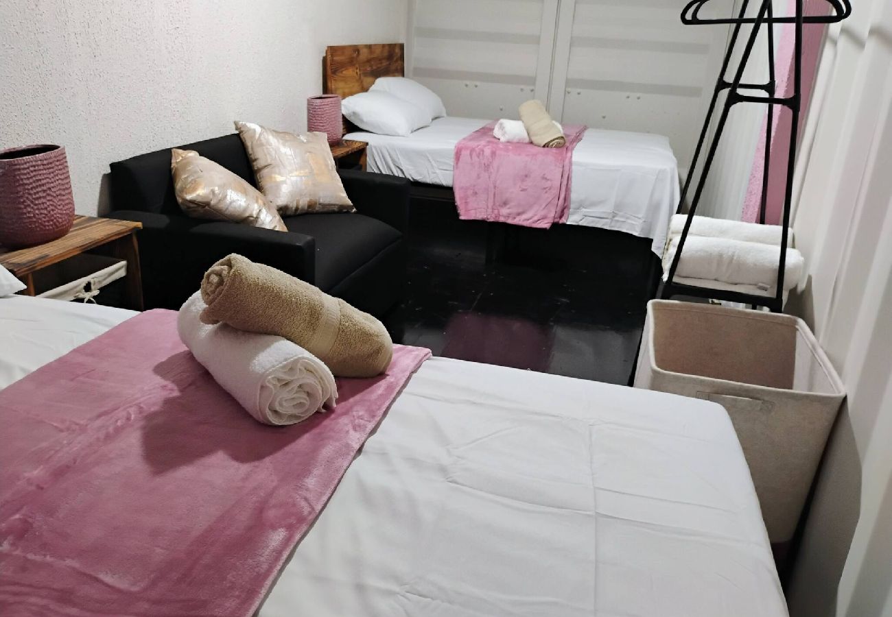 Apartamento en Vega Baja - Cozy 1BR Apartment with Private Entrance