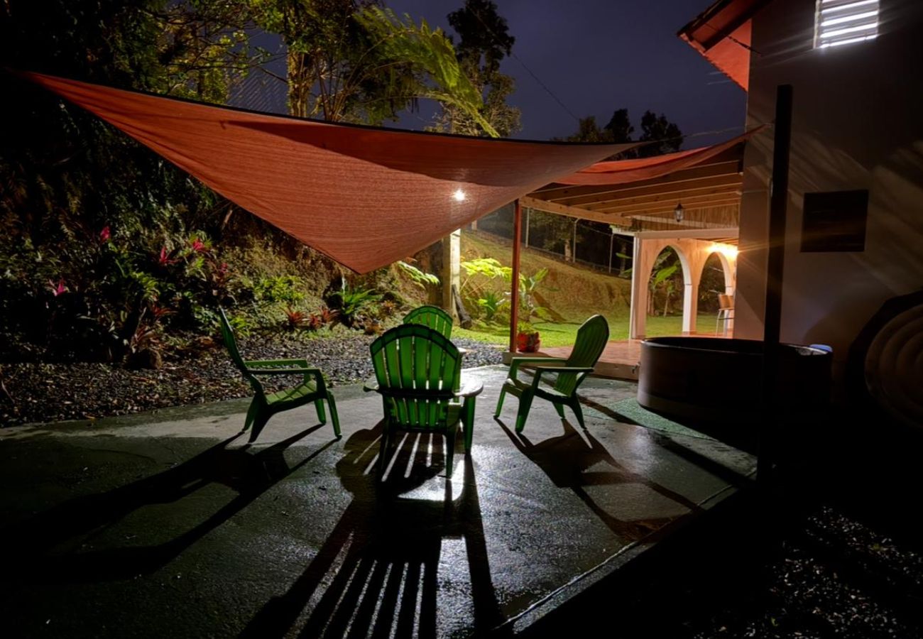 Finca en Cayey - Chalet de Montaña en Puerto Rico, Clima Fresco