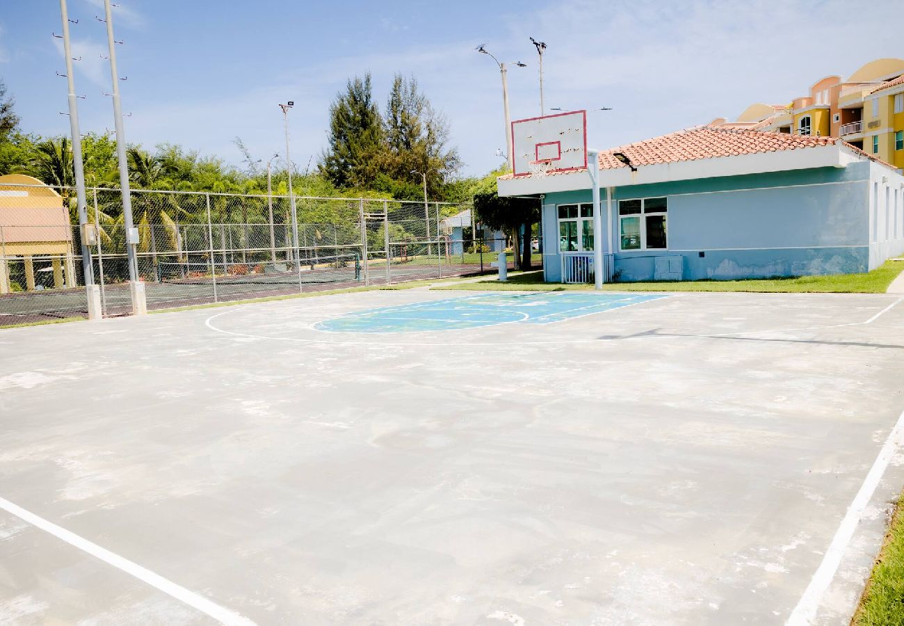 Apartamento en Río Grande - Beach condo with 3 bedrooms and ocean views 