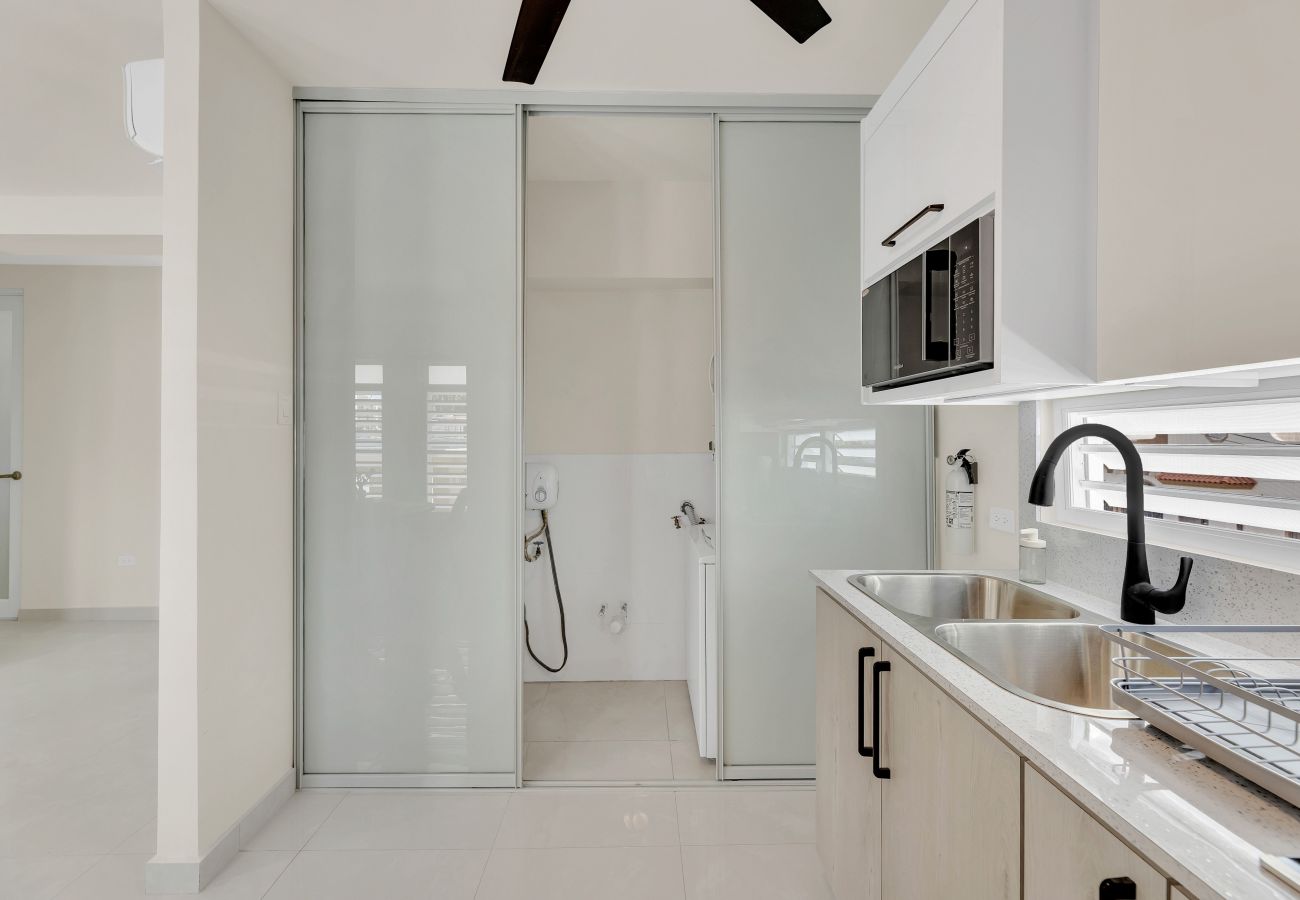 Apartamento en San Juan - Apartamento cómodo con balcón, 2 hab | Para 6