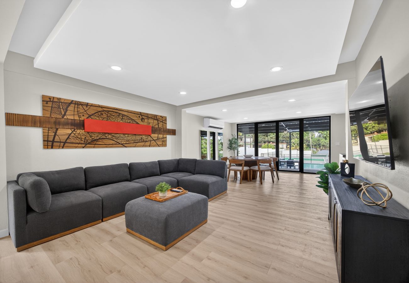 Casa en Río Grande - Rainforest Retreat | 6BR Private Pool Home for Groups