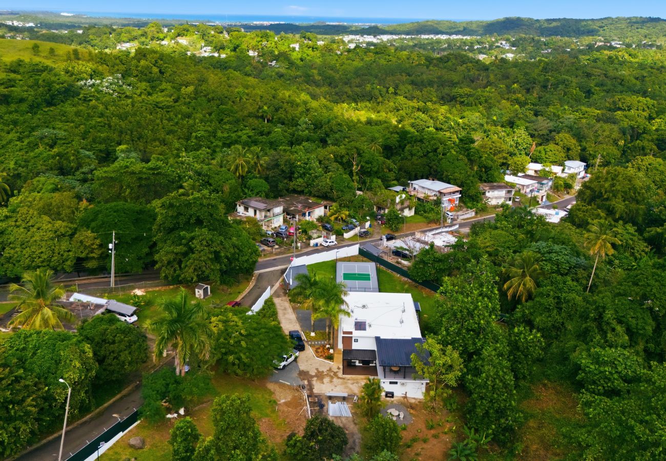 Casa en Río Grande - Rainforest Retreat | 6BR Private Pool Home for Groups