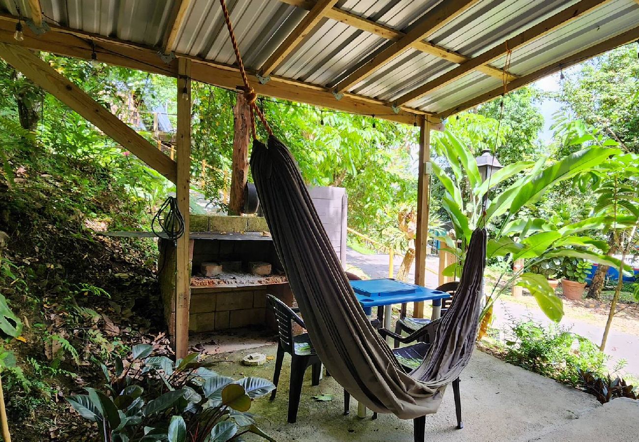 Cabaña en Cayey - Pequeña y Acogedora Cabaña de Montaña en Cayey 