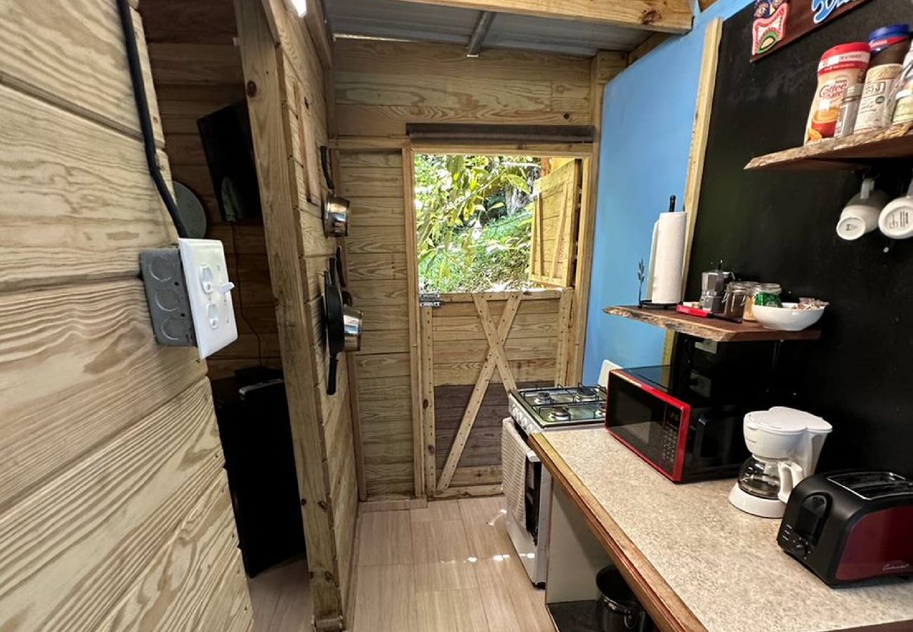 Cabaña en Cayey - Pequeña y Acogedora Cabaña de Montaña en Cayey 